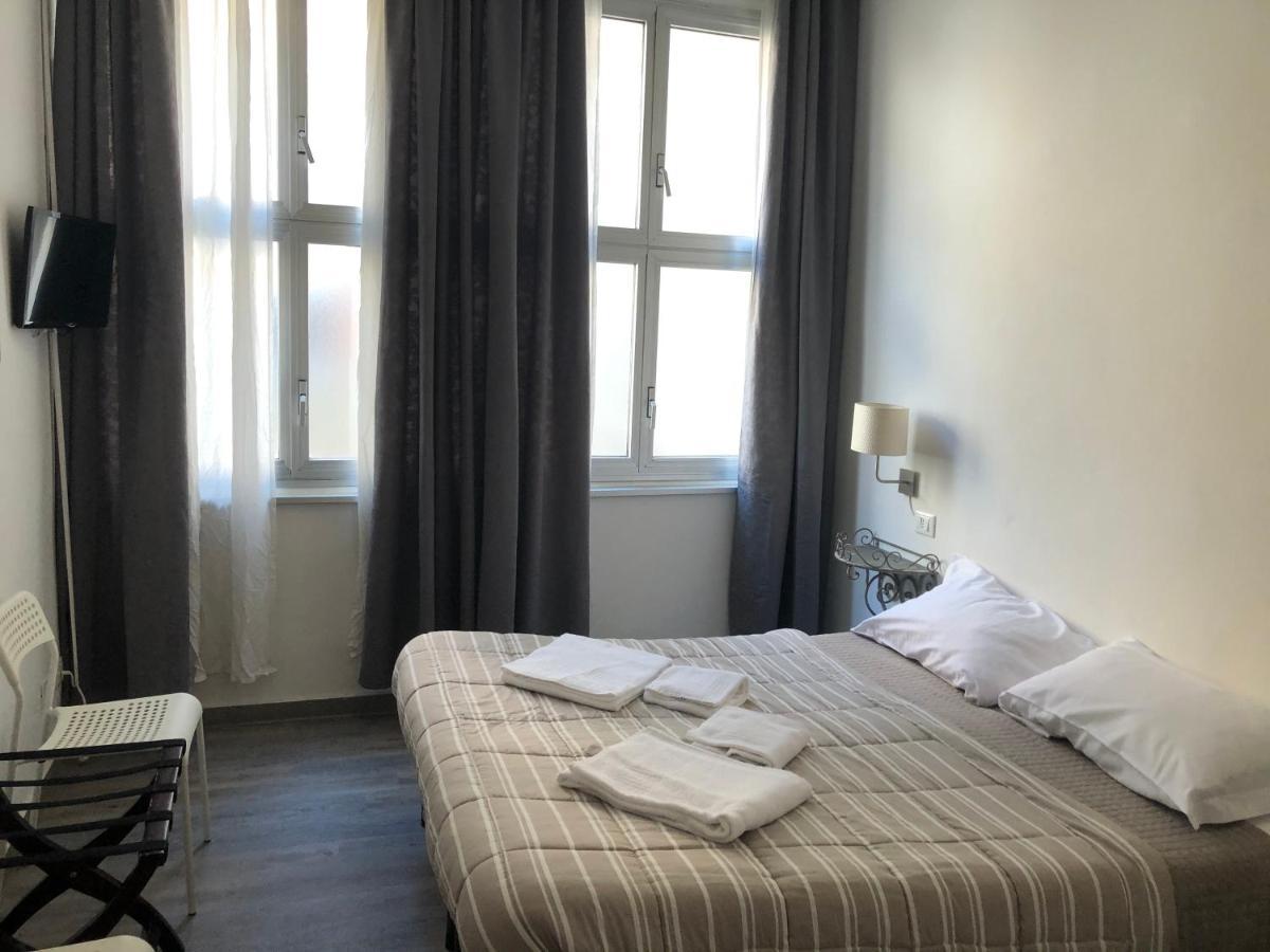 Ai Leoni Hotel Verona Luaran gambar