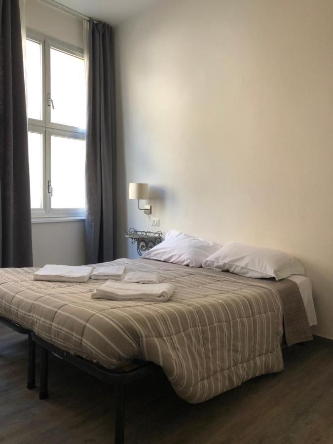 Ai Leoni Hotel Verona Luaran gambar